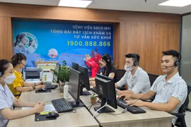 Giảm quá tải: Từ 1/8, Bệnh viện Bạch Mai khám đến 21 giờ