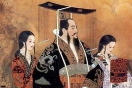 Hàng vạn mỹ nữ phục vụ bạo chúa Tần Thủy Hoàng ra sao?