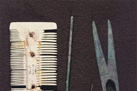 Ấn tượng với các dụng cụ uốn tóc thời xưa