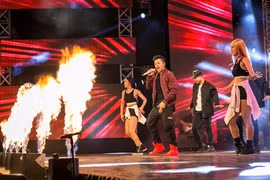 Quán quân Trọng Hiếu cháy hết mình mừng ngày 20/11