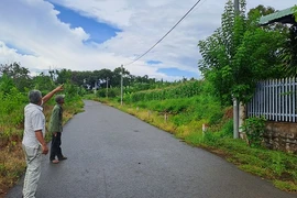 Đường trung tâm xã Bàu Chinh (huyện Châu Đức): Công trình xong, điện không có cho dân dùng 