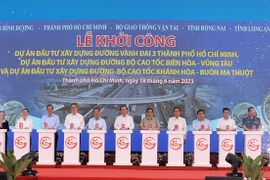 Đồng loạt khởi công 3 dự án giao thông trọng điểm ở phía Nam