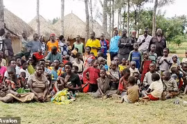 Người đàn ông có 102 con, 568 đứa cháu tuyên bố "ngừng sinh thêm" 