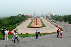 Con dốc "thách thức trọng lực" ở Trung Quốc, lên xuống kiểu "ngược đời"