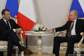 Tổng thống Pháp gọi điện thoại cho ông Putin hơn 2 tiếng 