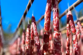 Thơm nức mũi hương vị Tết tại "làng thịt phơi nắng" ở Trung Quốc 