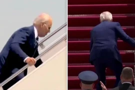 Tổng thống Biden suýt ngã, Thư ký Báo chí Nhà Trắng đổ tại gió