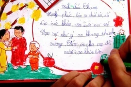 Tự tay làm thiệp Tết đơn giản đón năm mới 2015