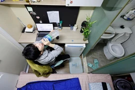 Sự thật về cuộc sống của những thanh niên 'thìa đất' Hàn Quốc