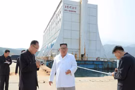 Ảnh hiếm những chuyến thị sát của nhà lãnh đạo Triều Tiên Kim Jong-un