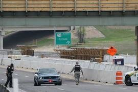 Xả súng ở căn cứ Mỹ khiến hàng chục người thương vong