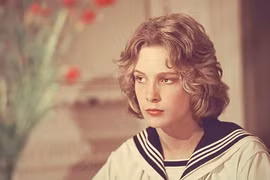 Cuộc đời bất hạnh của "cậu bé đẹp nhất thế giới"