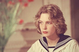 Cuộc đời bất hạnh của "cậu bé đẹp nhất thế giới"