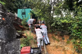 Các nhà mạng phối hợp đảm bảo thông tin liên lạc trong mưa bão