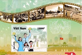Phát hành bộ tem chào mừng 70 năm Ngày Giải phóng Thủ đô