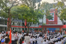 Học phí phổ thông công lập cao nhất 340.000 đồng/tháng