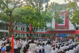 Học phí phổ thông công lập cao nhất 340.000 đồng/tháng