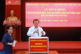 Ngành GD&ĐT quyên góp ủng hộ khắc phục hậu quả bão số 3 Yagi