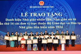 1.188 giáo viên được trao tặng danh hiệu NGND, NGƯT năm 2024 