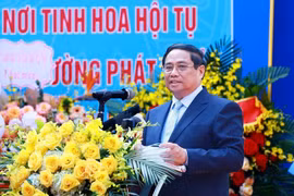 Thủ tướng dự lễ khai giảng Trường PTCS Nguyễn Đình Chiểu