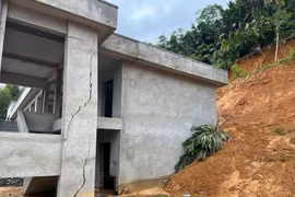 Thanh Hóa: Công bố tình huống khẩn cấp tại 2 trường học