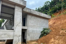 Thanh Hóa: Công bố tình huống khẩn cấp tại 2 trường học