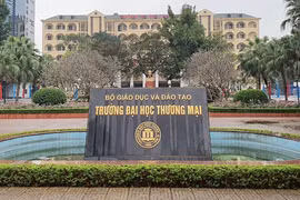 Điểm chuẩn Trường ĐH Thương mại 2024, cao nhất 27 điểm