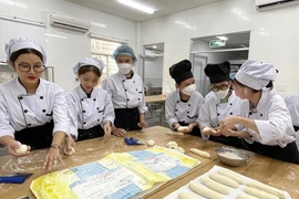 Bộ GD&ĐT sẽ bỏ cộng điểm nghề khi xét tốt nghiệp THPT?