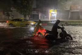 Mưa lớn ở Bắc Bộ còn kéo dài tới bao giờ?