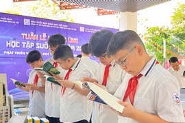 Phát triển văn hoá đọc, tạo thói quen đọc sách mỗi ngày