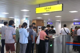 Hơn 256.000 lượt khách trải nghiệm đường sắt đô thị trong 4 ngày đầu 