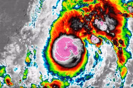 Bão số 7 sắp đi vào Biển Đông cường độ mạnh lên