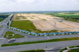 Vụ chuyển nhượng 43 ha đất công tại Bình Dương: Bán giá gần 600.000 đồng/m2 khi giá thị trường 24 triệu/m2
