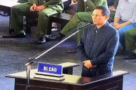 Vì sao cựu tướng công an Phan Văn Vĩnh tiếp tục bị khởi tố?