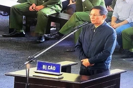 Vì sao cựu tướng công an Phan Văn Vĩnh tiếp tục bị khởi tố?