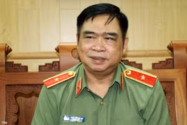 Ông Đỗ Hữu Ca khai đã nhận 35 tỷ, chưa tác động “chạy án“