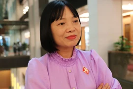 ĐBQH Nguyễn Thị Việt Nga: Bộ GD&ĐT làm SGK là quay lại thời độc quyền