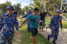 Thượng úy, bác sĩ Đinh Văn Trường: Tự hào chiến sĩ quân y đảo Trường Sa