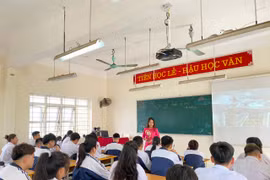 Xét thăng hạng: Nhiều giáo viên có bề dày thành tích vẫn bị “bỏ lại”?