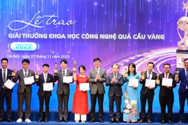 10 tài năng trẻ nhận giải thưởng Khoa học Công nghệ Quả Cầu Vàng 2023