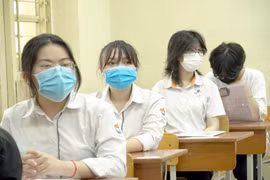 Thêm nhiều kỳ thi riêng, giảm tải hay tăng áp lực?