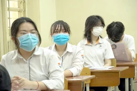 Thêm nhiều kỳ thi riêng, giảm tải hay tăng áp lực?