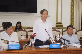 Bộ trưởng GD&ĐT: Ưu tiên đầu tư máy in sao đề thi tốt nghiệp loại tốt