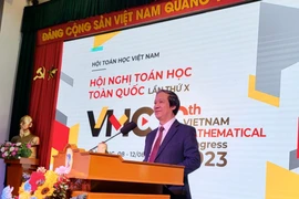 Bộ trưởng Nguyễn Kim Sơn: Toán học “cần một phen đổi mới” 