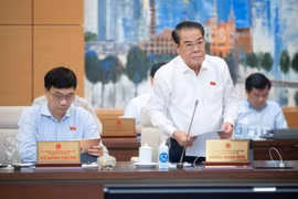 Cử tri vui mừng vì chỉ đạo không tăng học phí