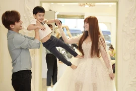 Chồng ca sĩ Thu Thuỷ là Kin Nguyễn bị tố hành hạ con trai riêng của vợ