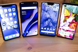 Hậu “tai thỏ” và “nốt ruồi”, xu hướng smartphone nào sẽ lên ngôi?