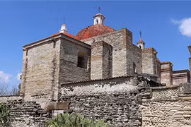 Kinh ngạc “lối vào thế giới ngầm” ẩn dưới nhà thờ Công giáo Mexico