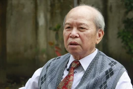 Nhà khoa học Việt và giấc mơ lò đốt chất thải nguy hại 