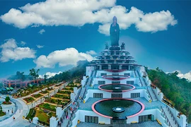 3 đỉnh núi linh thiêng nhất Việt Nam ai cũng muốn đến một lần